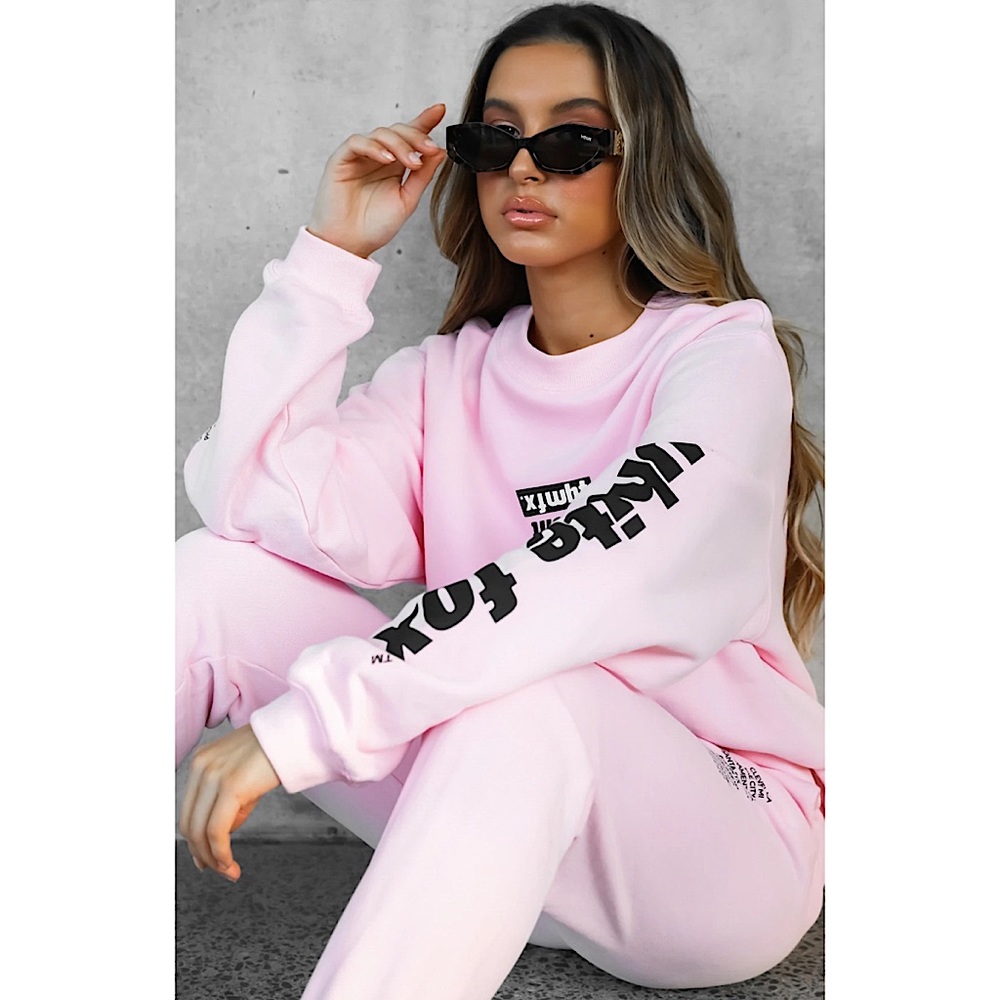 Oversized Pink WhiteFox Hoodie 💗